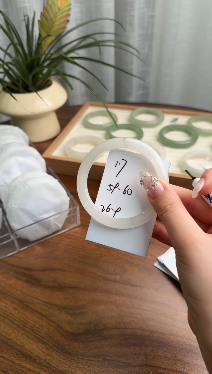 未镶嵌手镯石英质玉117///59/60