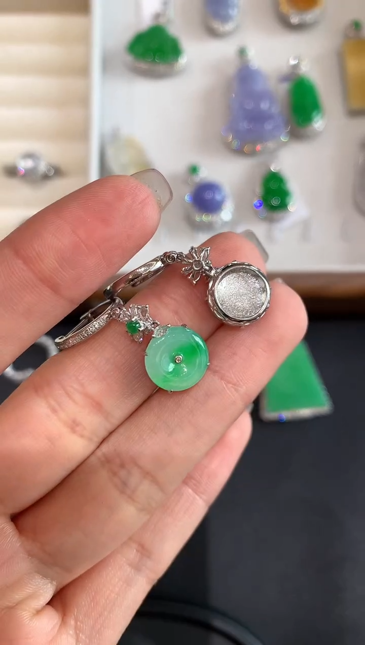 【闪购商品】翡翠耳饰18K金镶嵌2294   