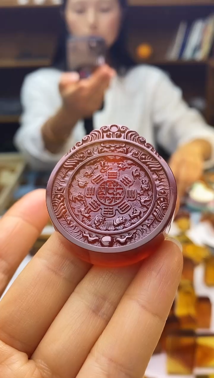 琥珀颈饰未镶嵌SN90-91（九宫八卦）