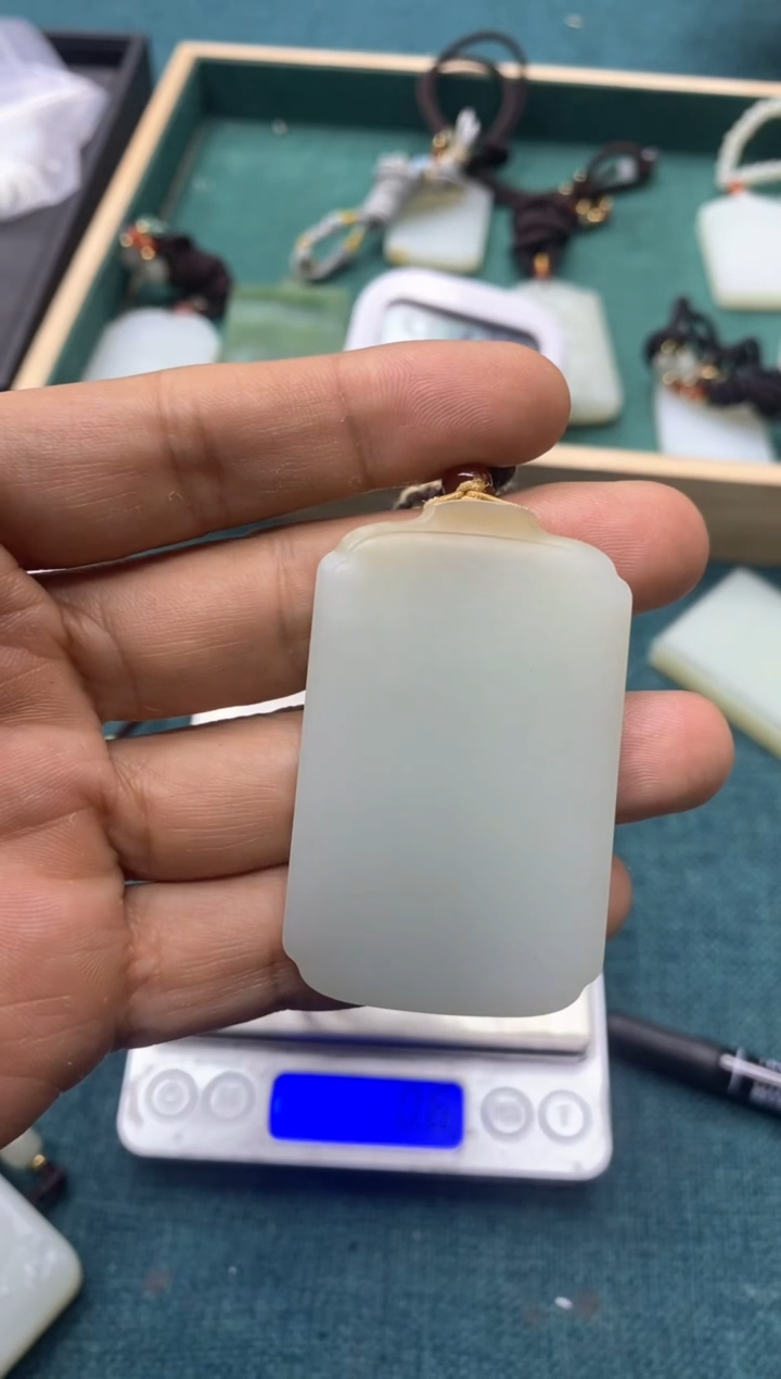 【闪购商品】和田玉吊坠未镶嵌吊坠
