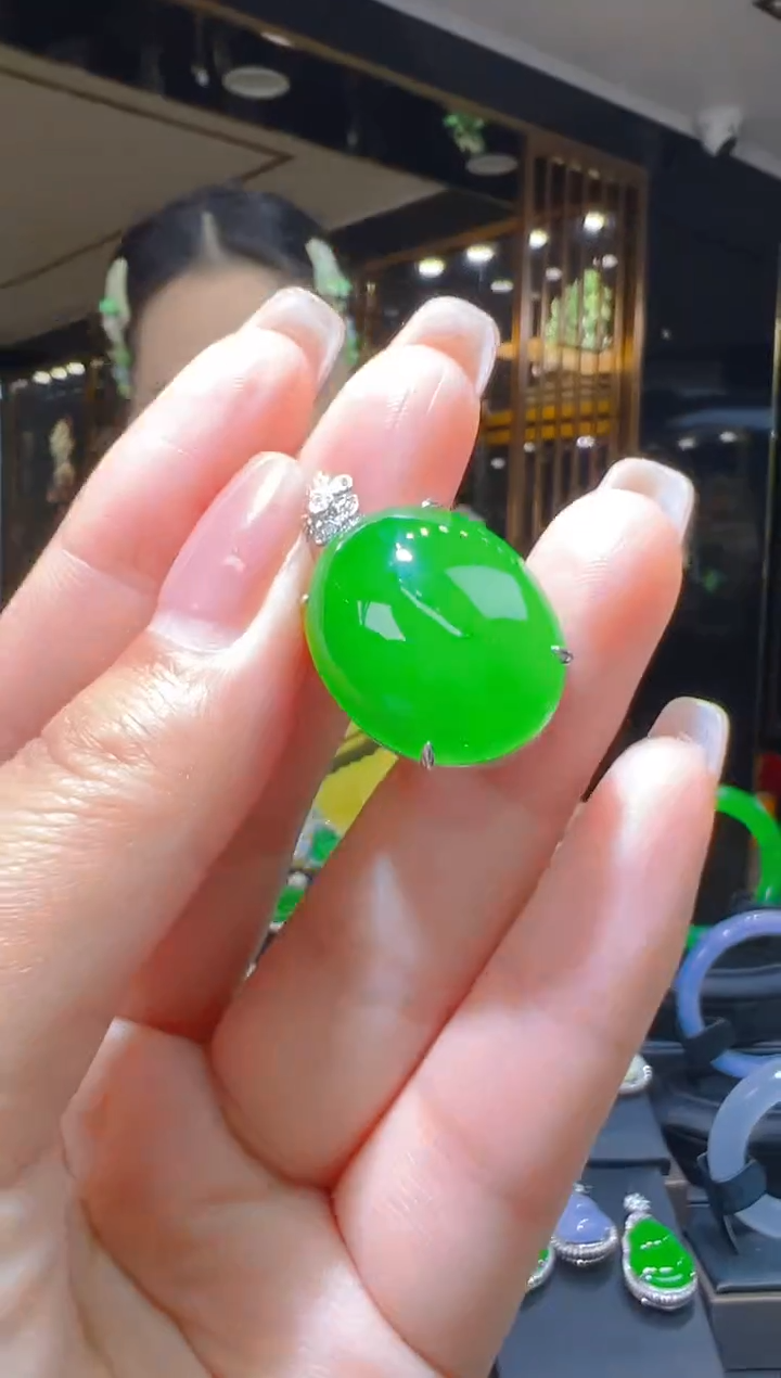 【闪购商品】翡翠颈饰18K金镶嵌063       