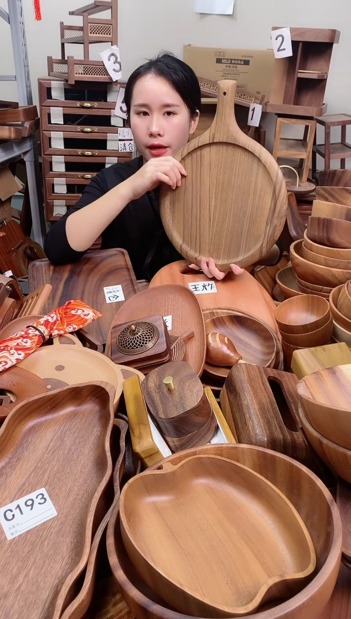 木 斑马木带手柄披萨板40*30*2cm  