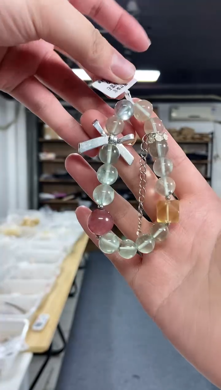 【闪购商品】萤石手串未镶嵌多样性发其一颜色微差