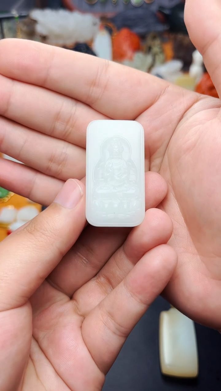 【闪购商品】和田玉颈饰未镶嵌观音 01