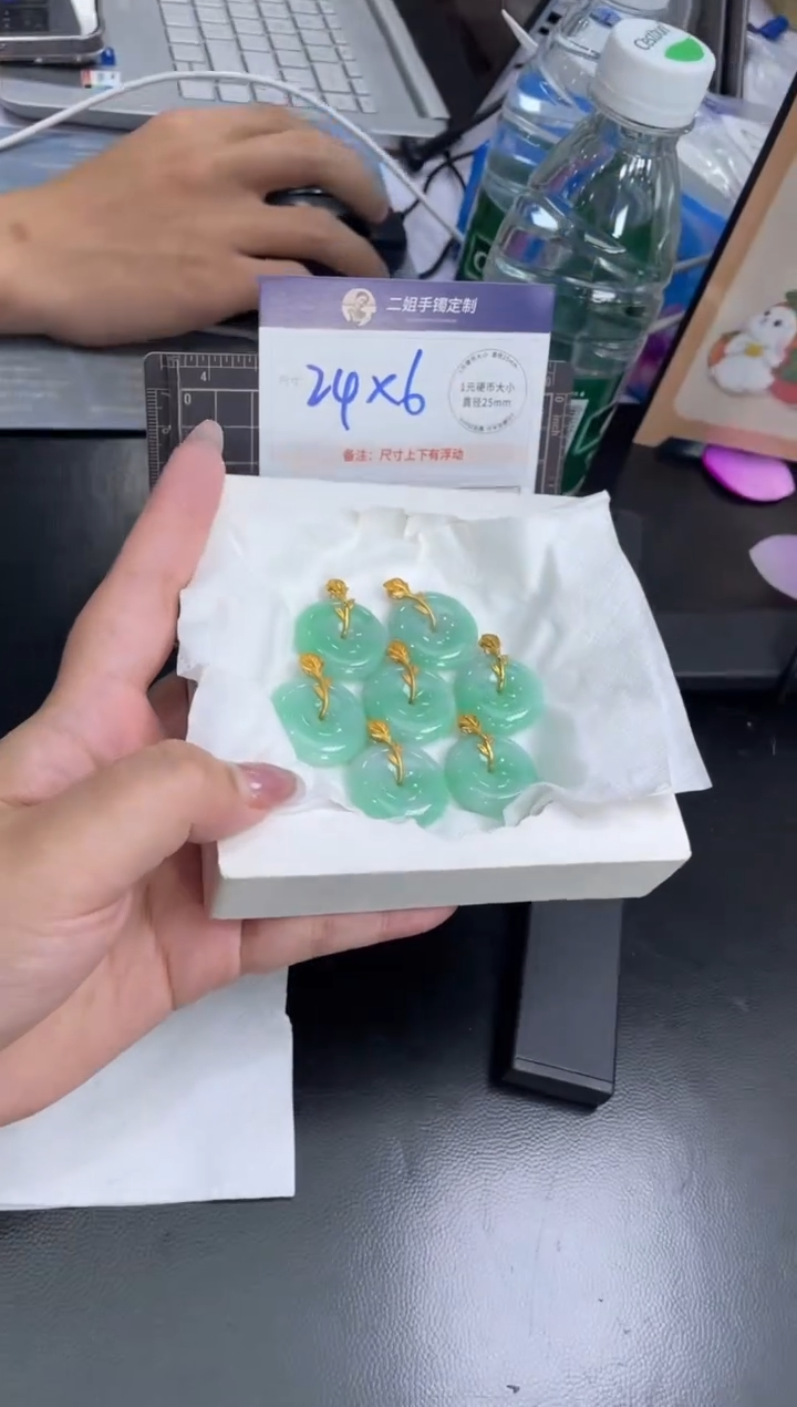 【闪购商品】翡翠挂件18K金镶嵌高货平安扣FL34多样性发其一CP配绳