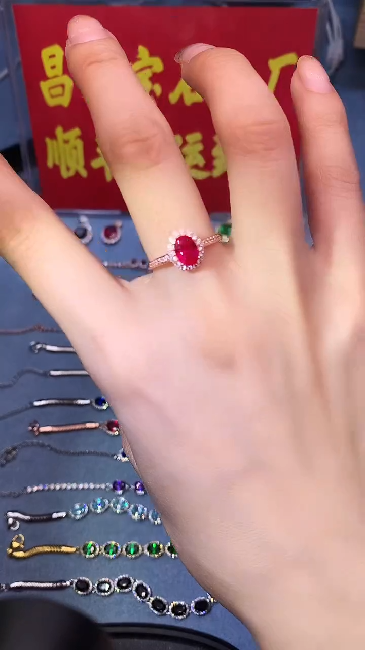【闪购商品】红宝石戒指银S925镶嵌111111