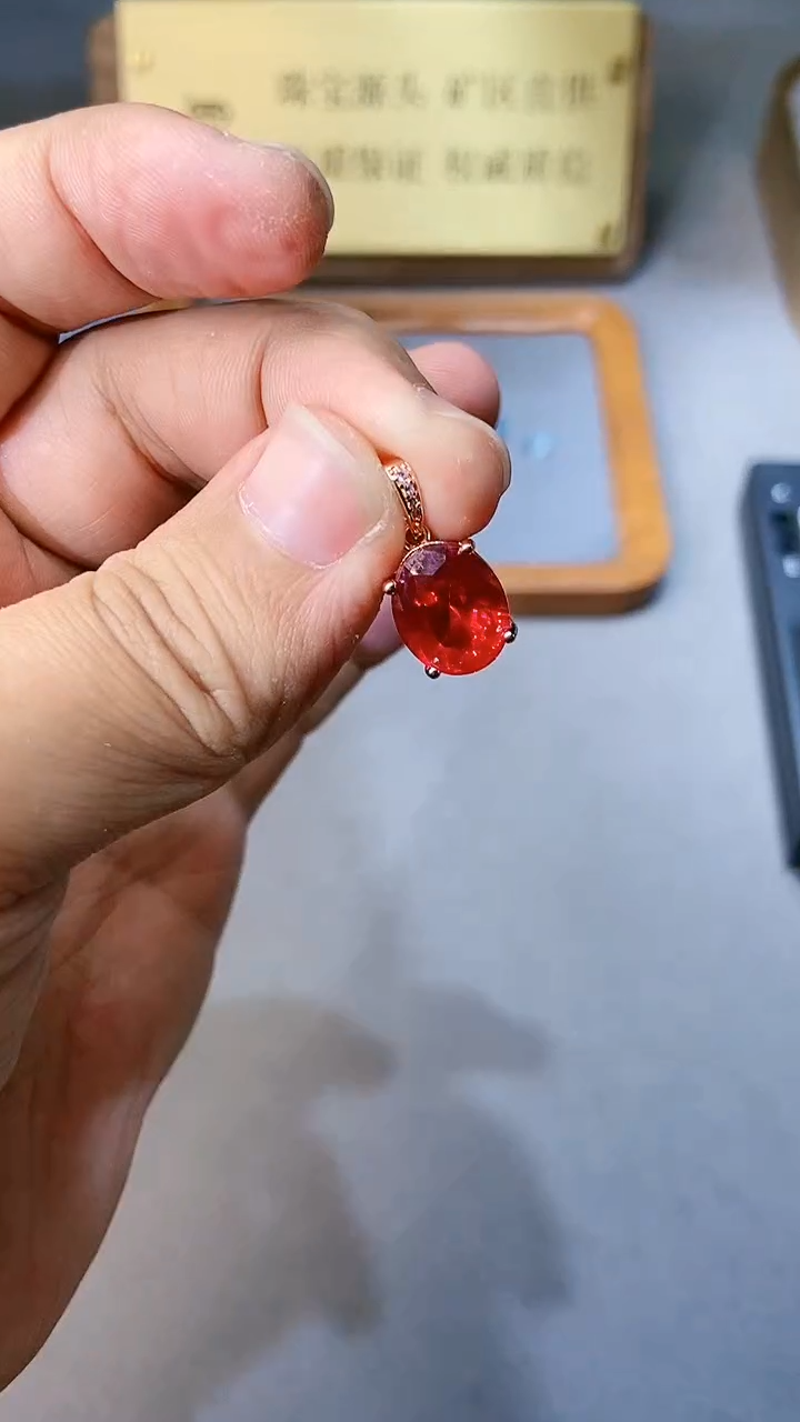 【闪购商品】红宝石颈饰银S925镶嵌354