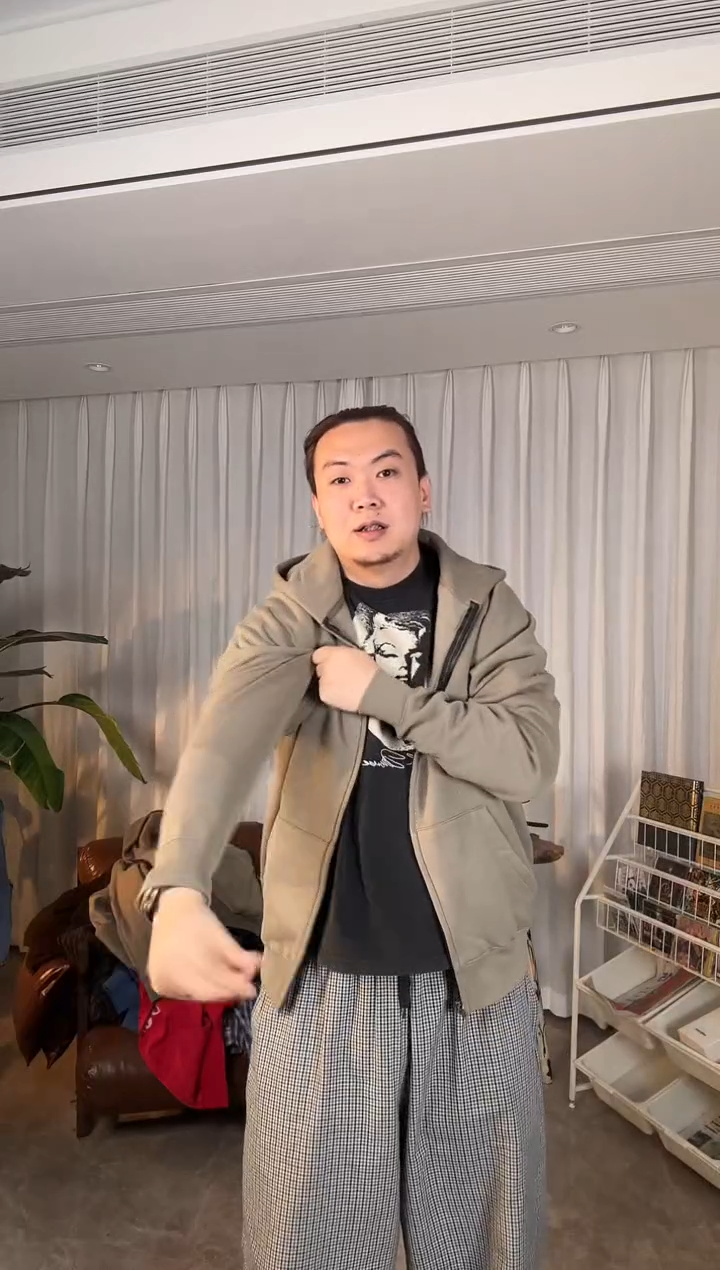 疯狂大勾吧小码绿外套