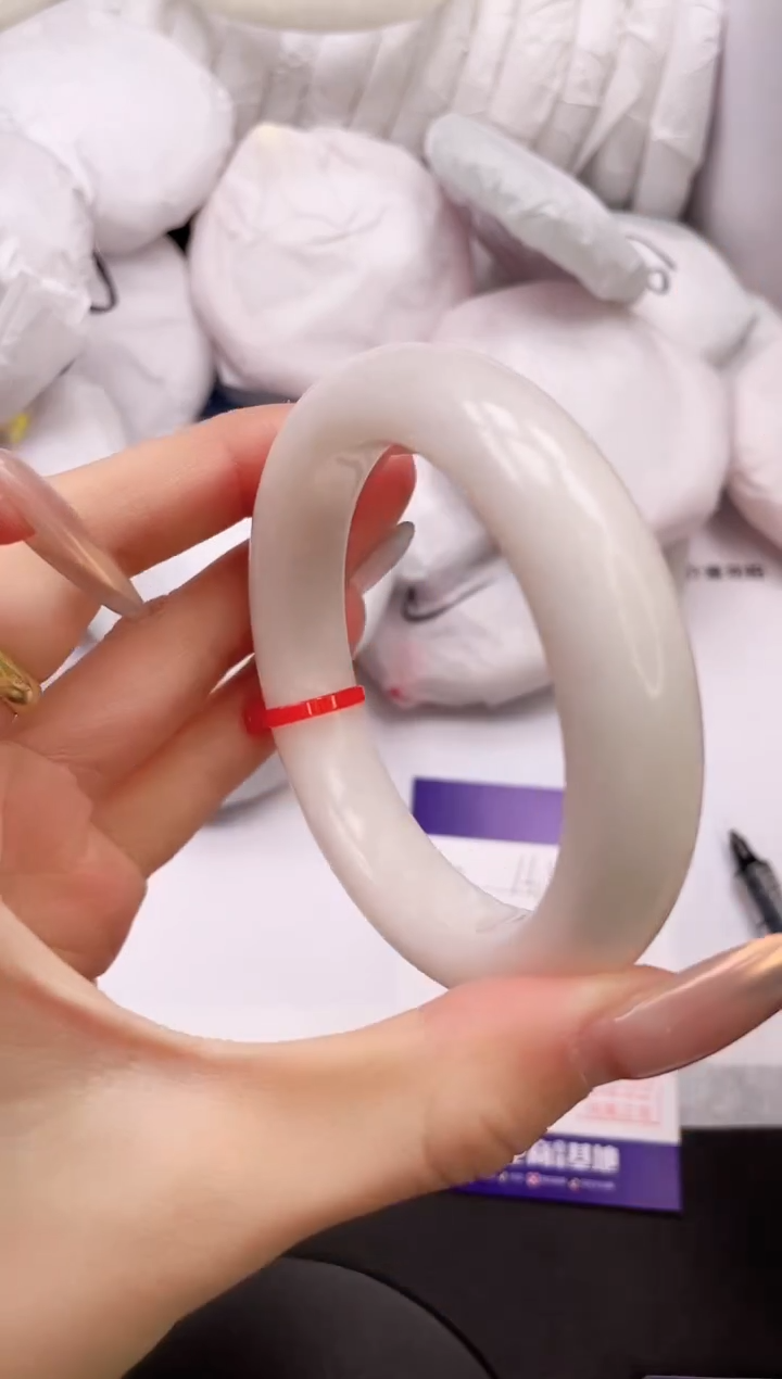 【闪购商品】和田玉手镯未镶嵌15K165-56