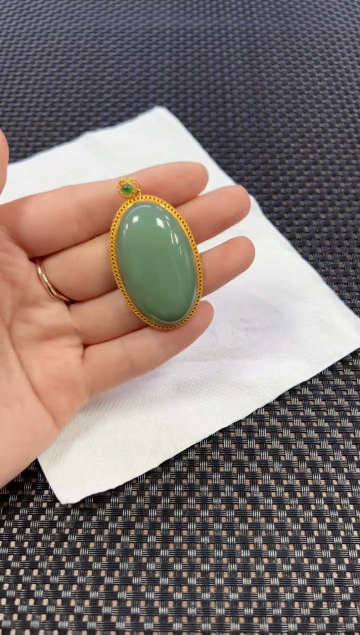 【闪购商品】和田玉吊坠18K金镶嵌蛋面（多样性发一件）