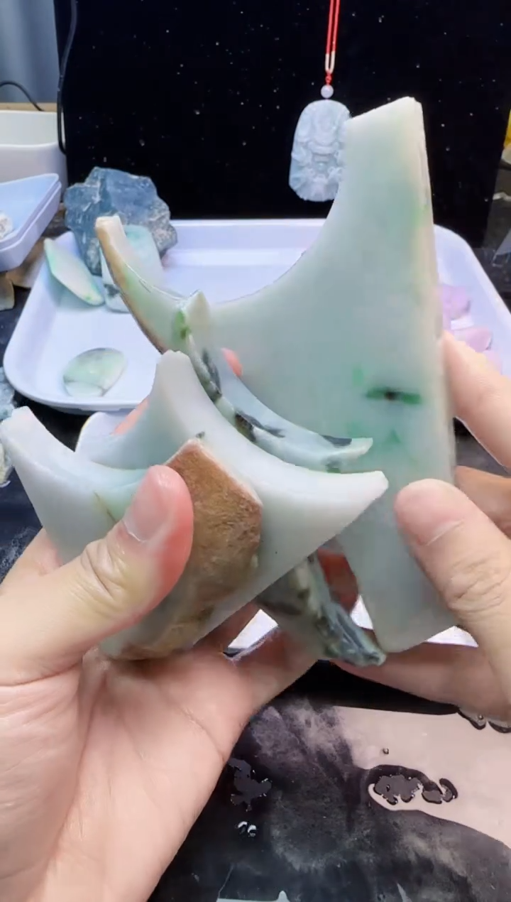 颈饰未镶嵌翡翠048天然A货翡翠