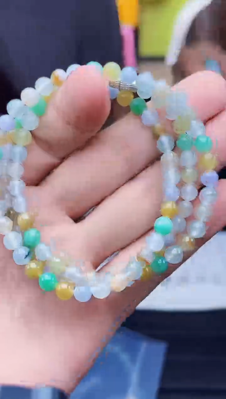 定制翡翠未镶嵌毛货需精细抛光拍一发一