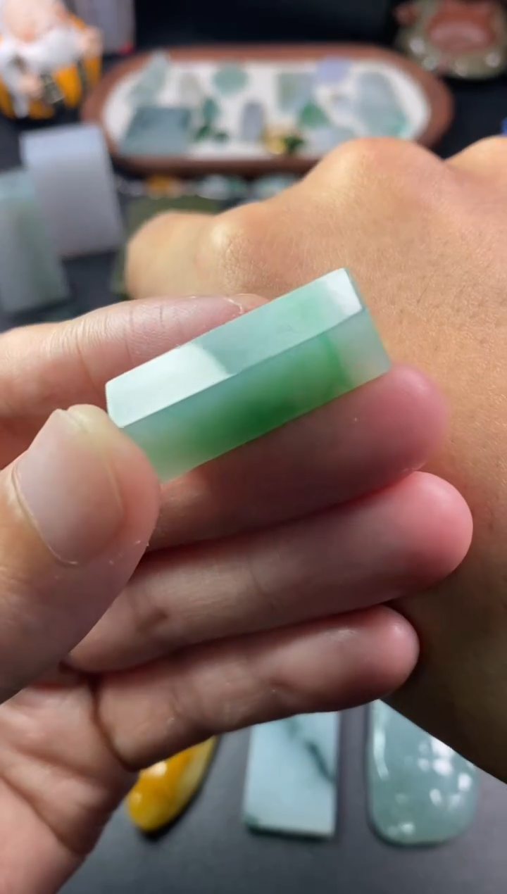 未镶嵌定制翡翠翡翠片料定制未镶嵌12.23-29