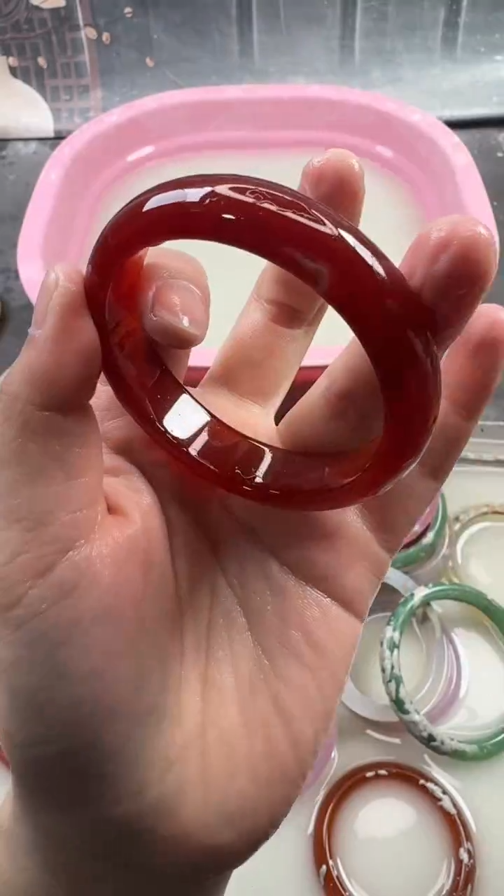 【闪购商品】石英质玉手镯未镶嵌41