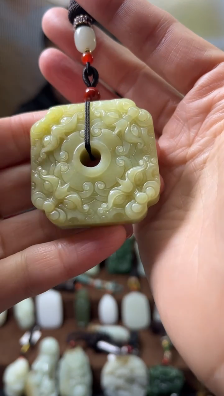 吊坠(不含链)未镶嵌和田玉.