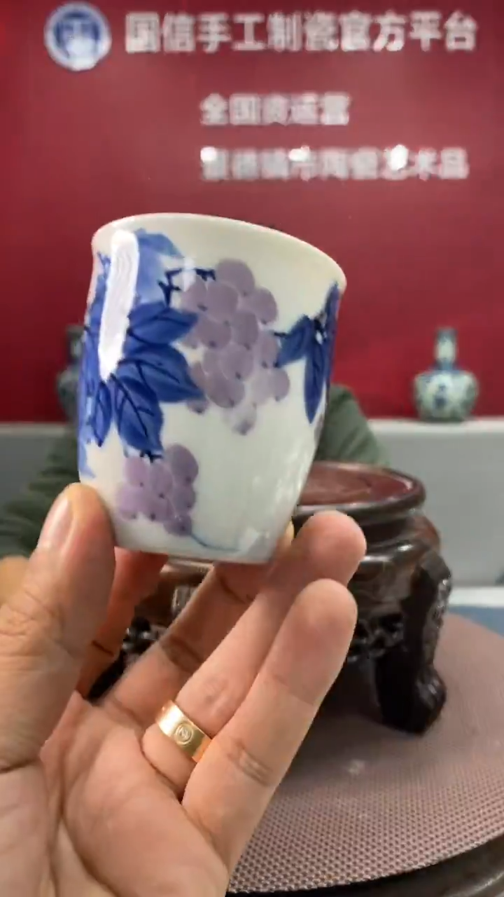 陶瓷b236景德镇瓷器一件