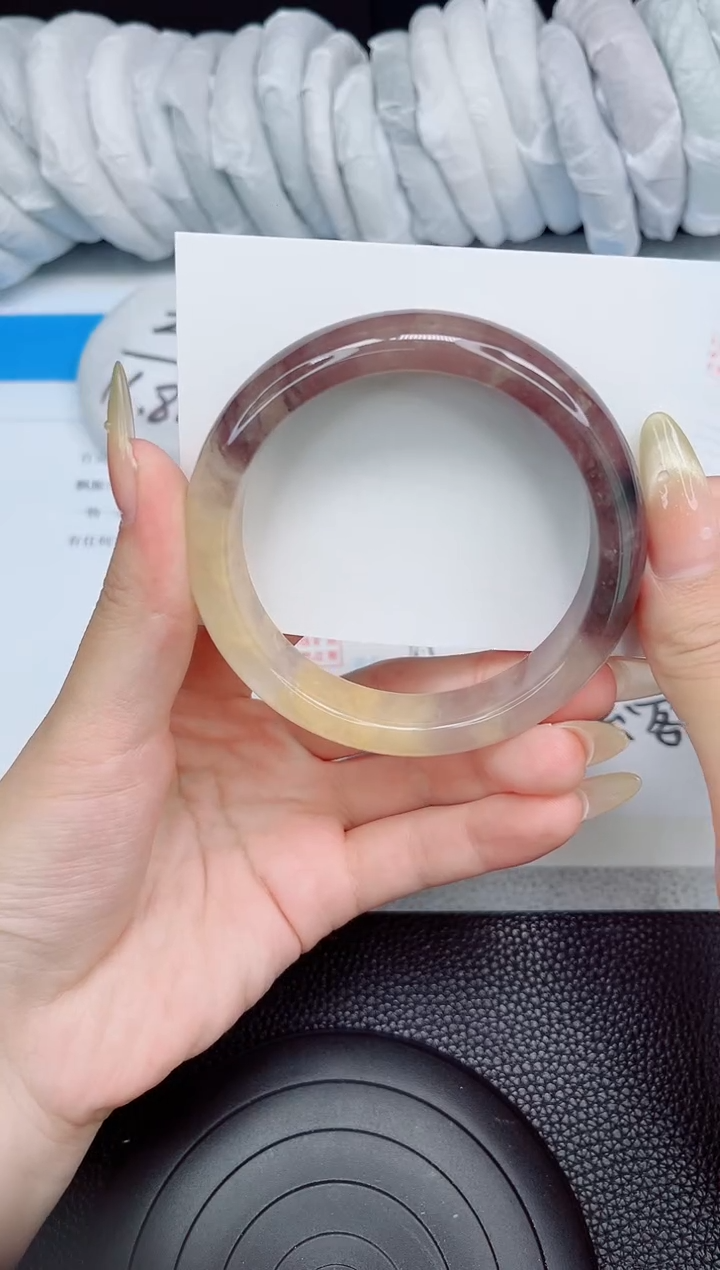 石英质玉手镯未镶嵌12-61,62