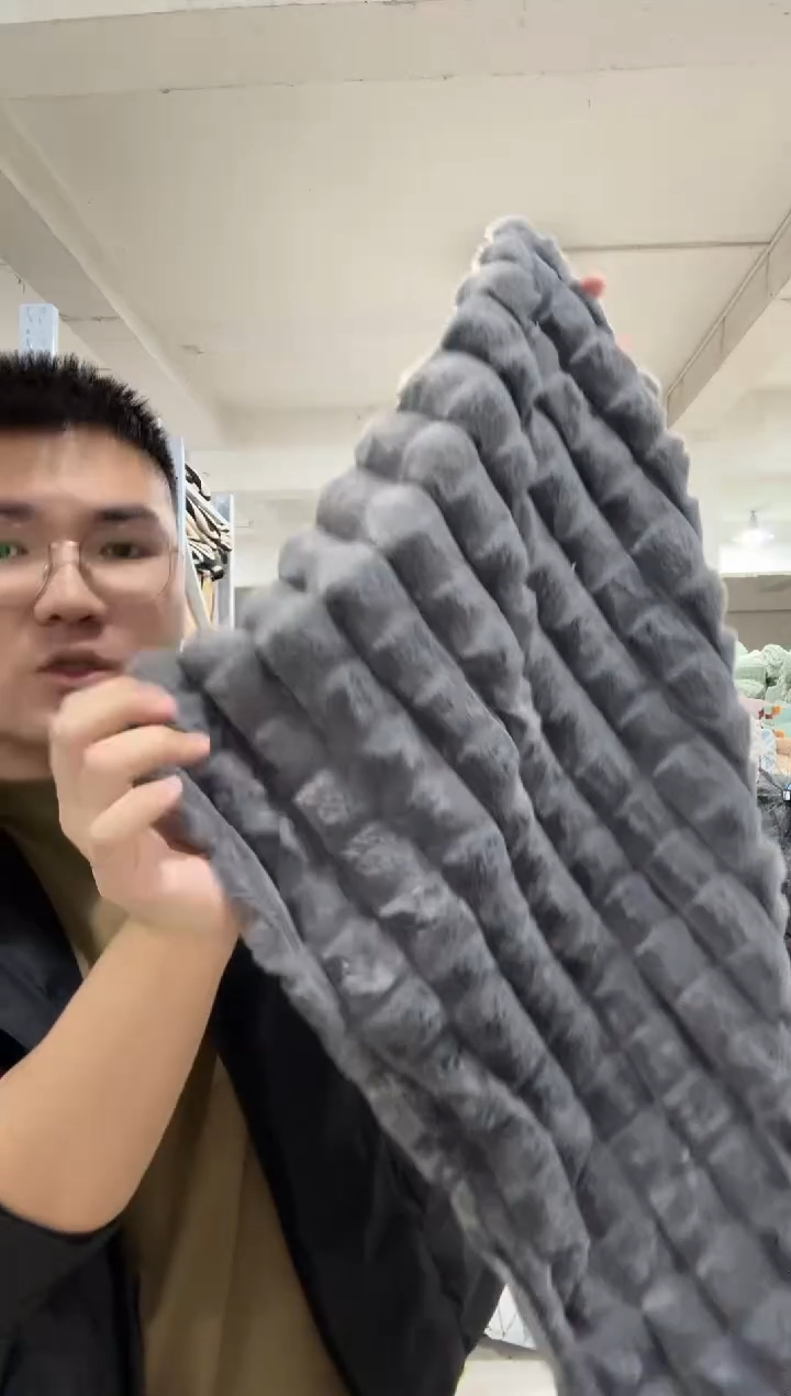 兔毛清货【高货兔兔枕套发一对】外贸原单毛毯底价清货拼手速