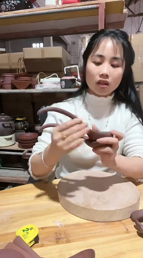 陶大瑕疵紫砂大汤勺2个泛黑