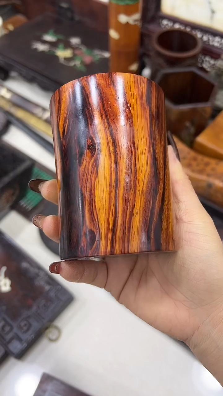 沐头淘摆件木雕件 笔筒