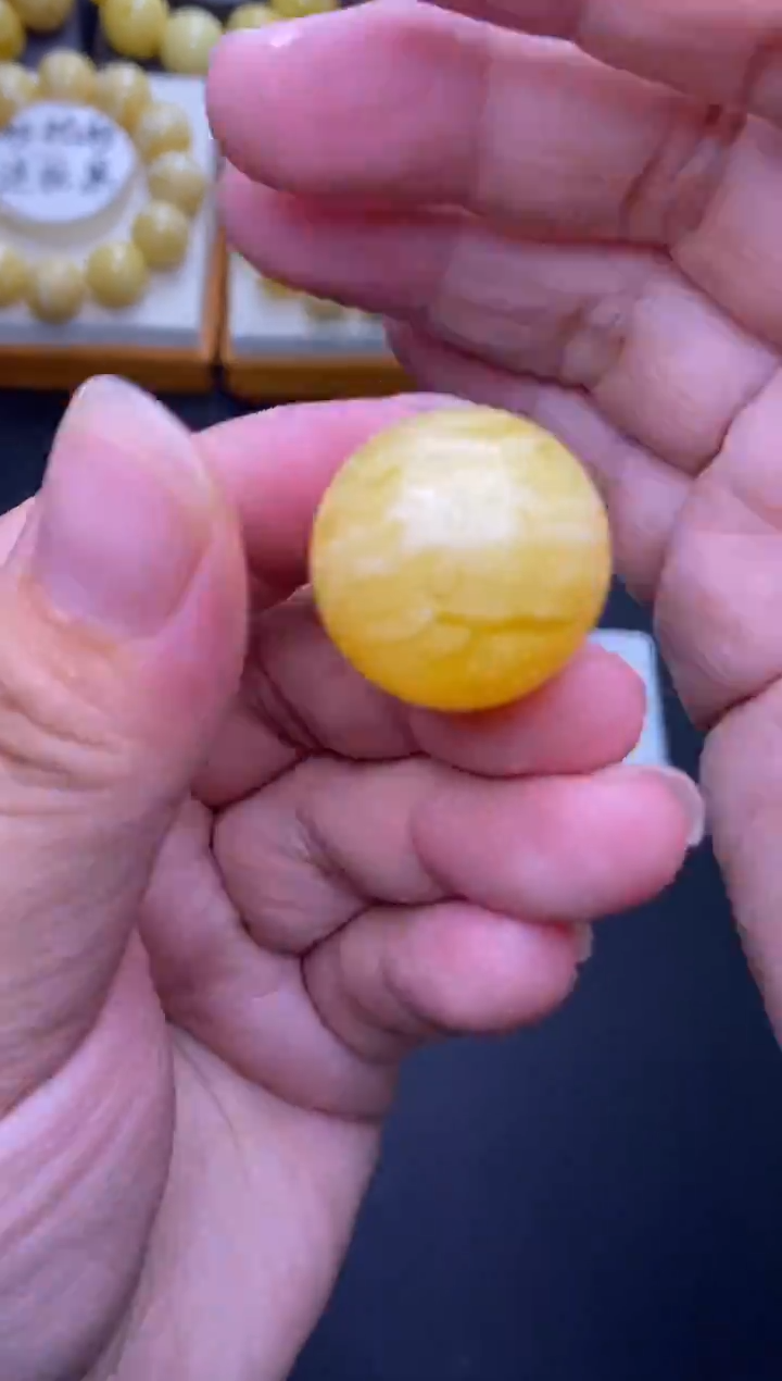 裸石琥珀未镶嵌大小姐珠宝严选24