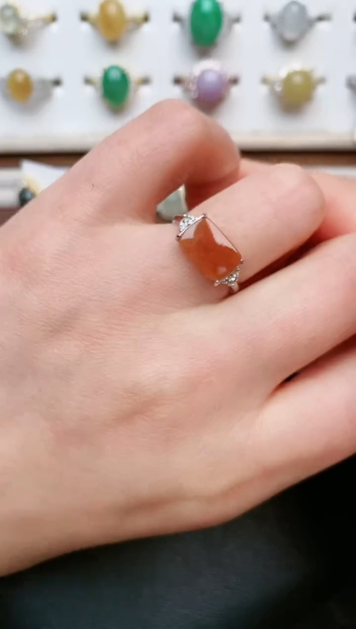 【闪购商品】翡翠戒指银S925镶嵌....