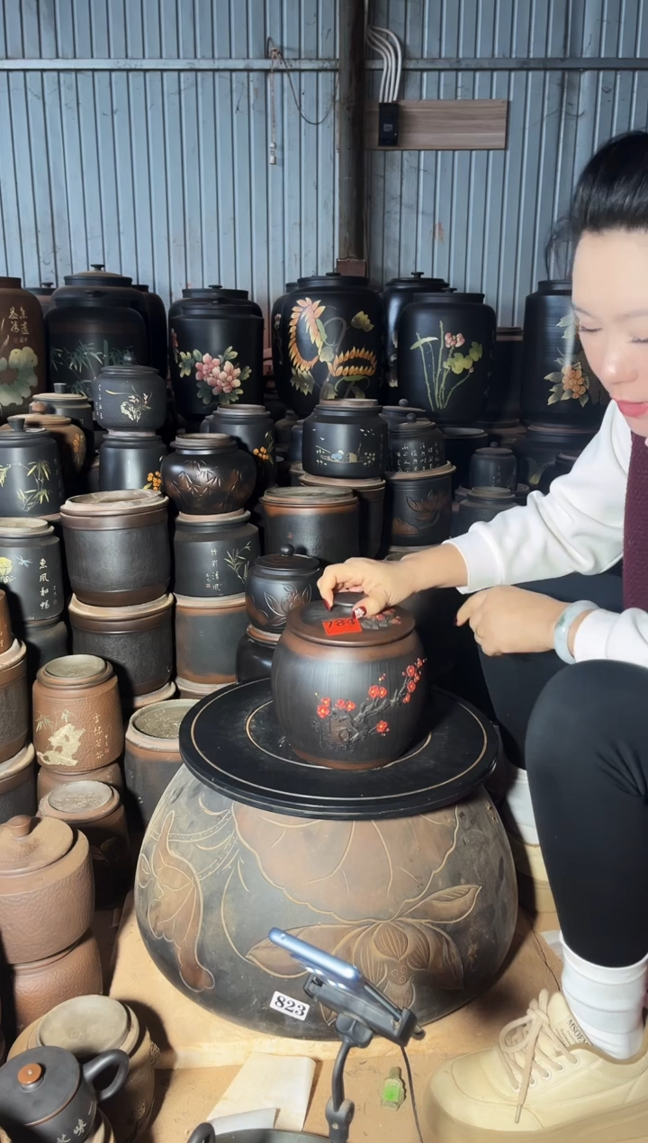 【闪购商品】壶完品茶叶罐 腰鼓 红梅   