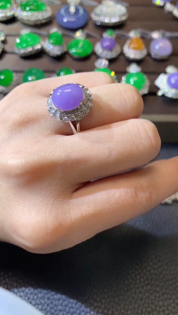 【闪购商品】翡翠戒指18K金镶嵌D50翡翠紫货有一定色差