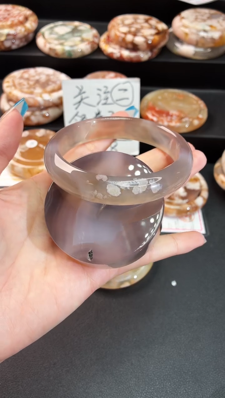 手镯玛瑙/玉髓未镶嵌安**李石英质玉62圈61/62带(赠送镯心)