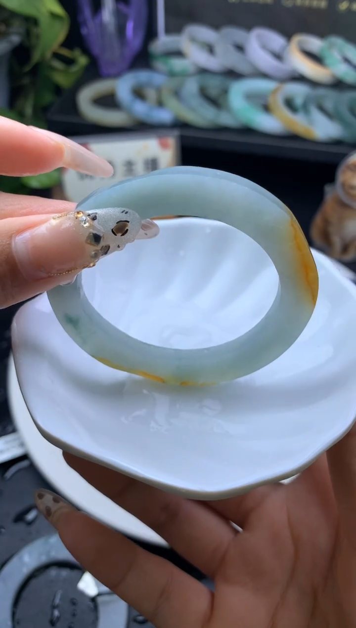 【闪购商品】定制翡翠翡翠手镯定制未镶嵌黄加绿52-57