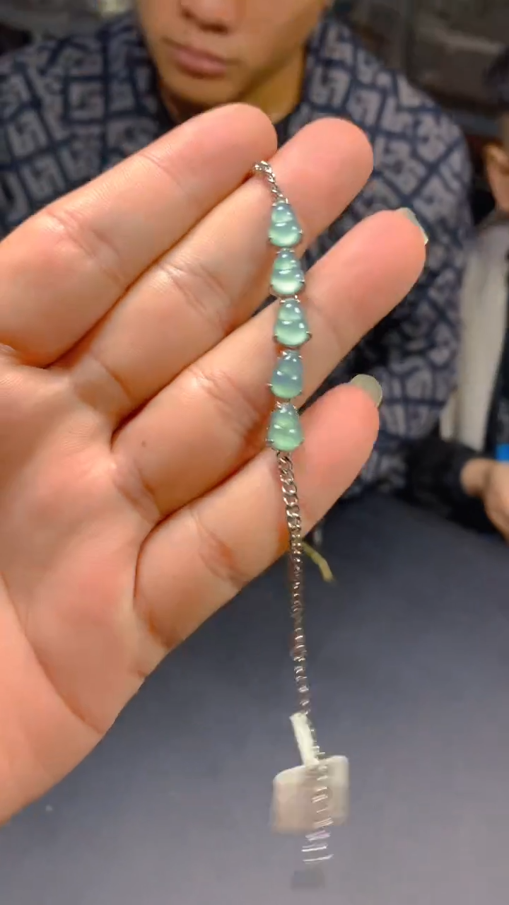 【闪购商品】翡翠手链未镶嵌0145844442/多样性发一