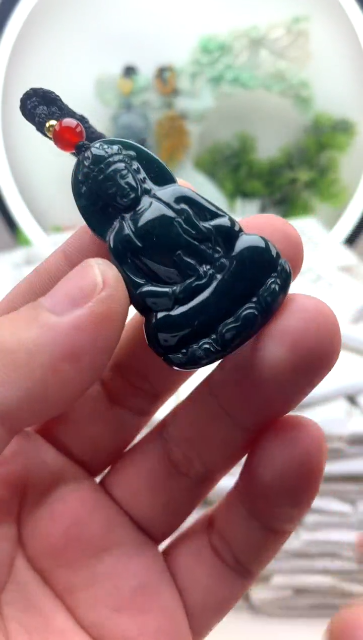 颈饰未镶嵌翡翠小素衣