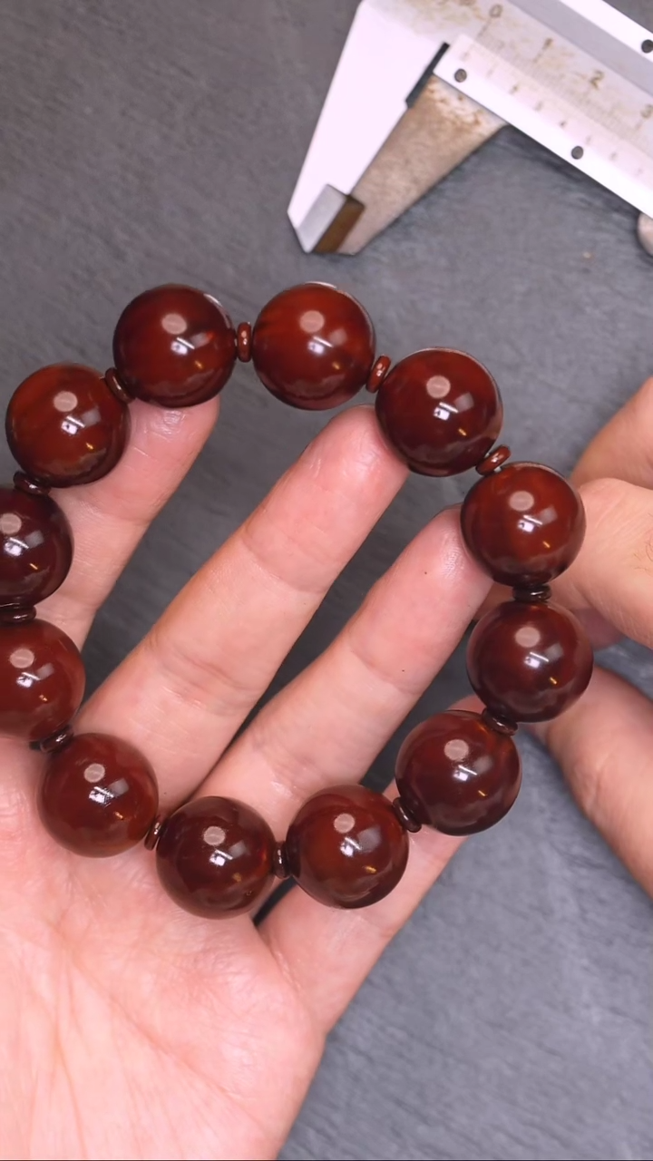 【闪购商品】橄榄核吊坠19正圆光珠