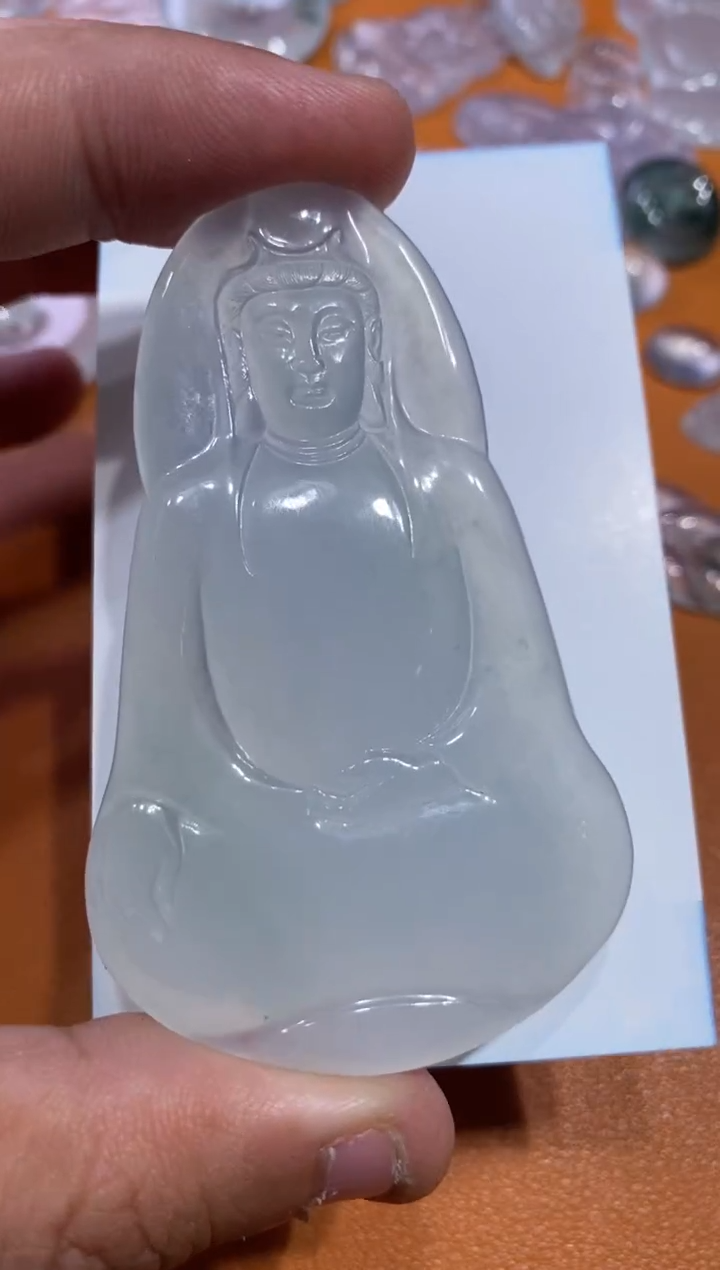 【闪购商品】翡翠颈饰未镶嵌观音7800