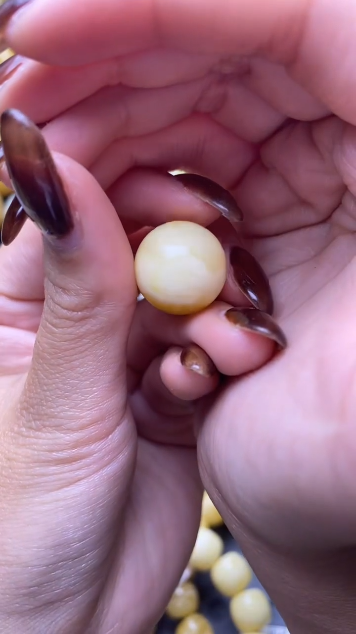 【闪购商品】琥珀裸石未镶嵌蜜蜡102