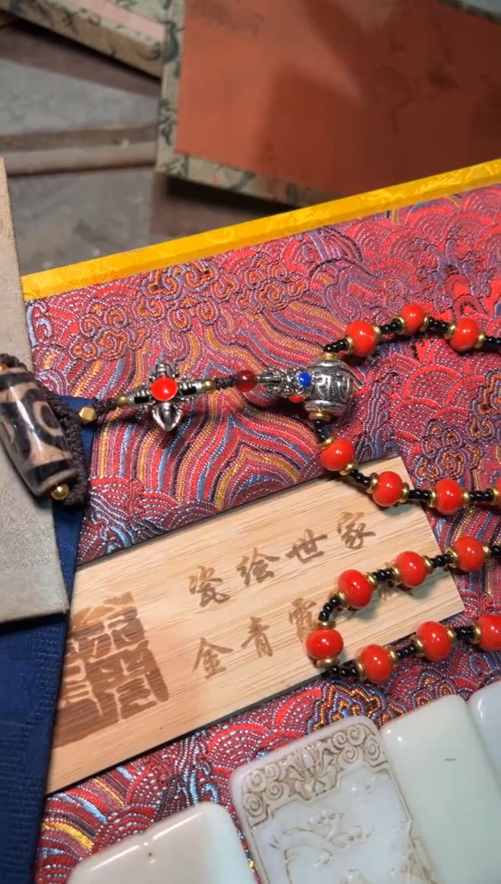 【闪购商品】蜜蜡颈饰未镶嵌雅琪专属精品链接A2351
