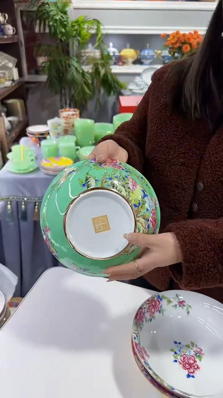 【闪购商品】瓷片  景德镇陶瓷9英寸的大汤碗1个