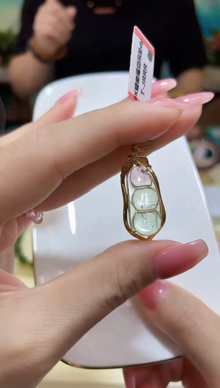 【闪购商品】碧玺颈饰18K金镶嵌@@ZY20520072