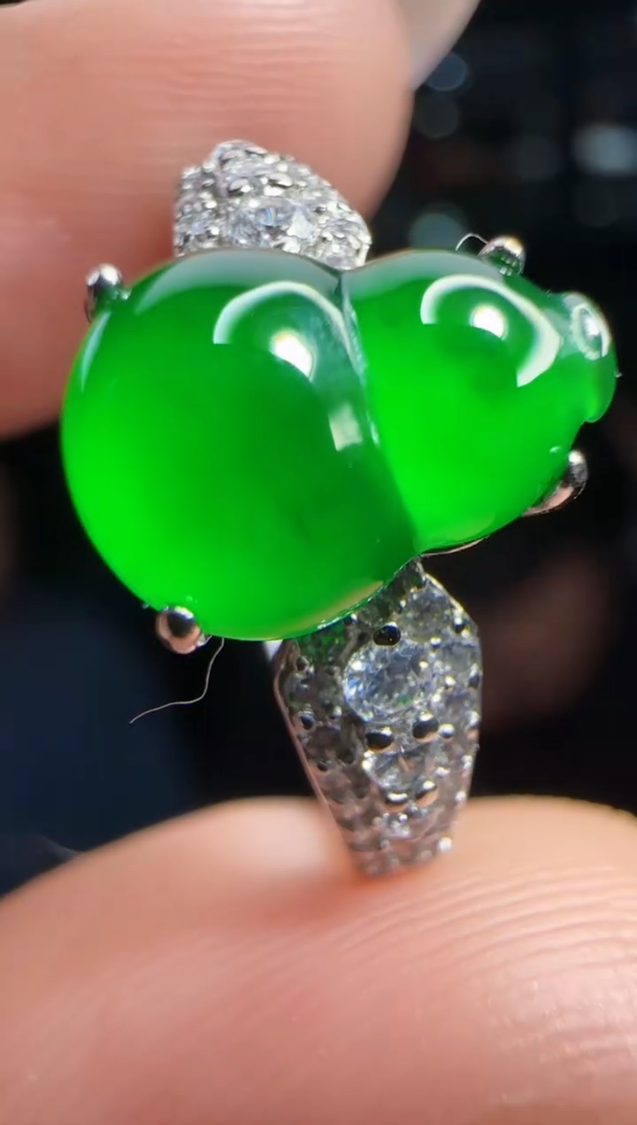 未镶嵌定制翡翠翡翠戒指1