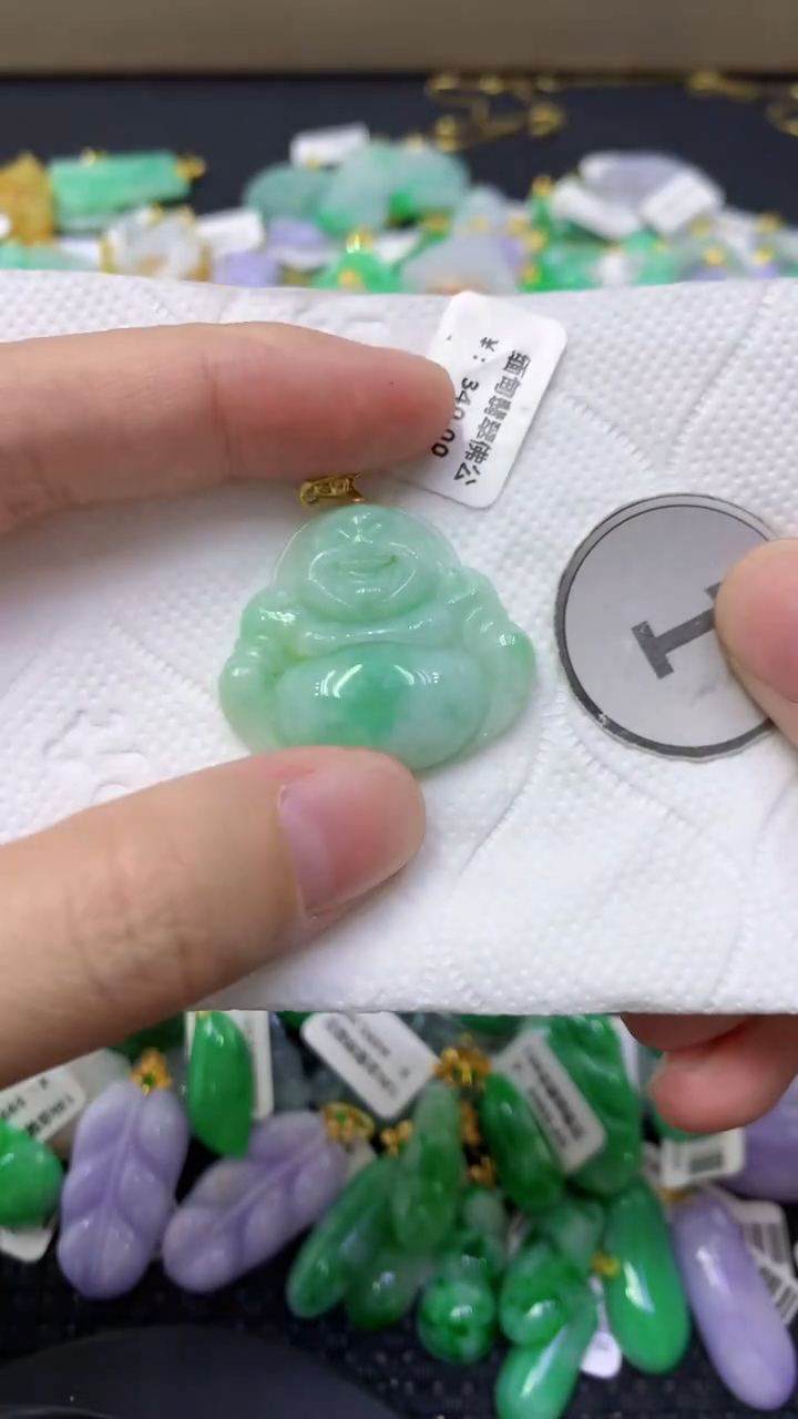 颈饰未镶嵌翡翠天然缅甸翡翠A货