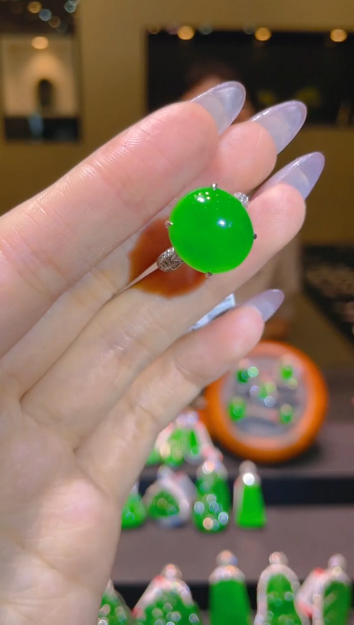 翡翠18K金镶嵌吊坠(不含链)A27