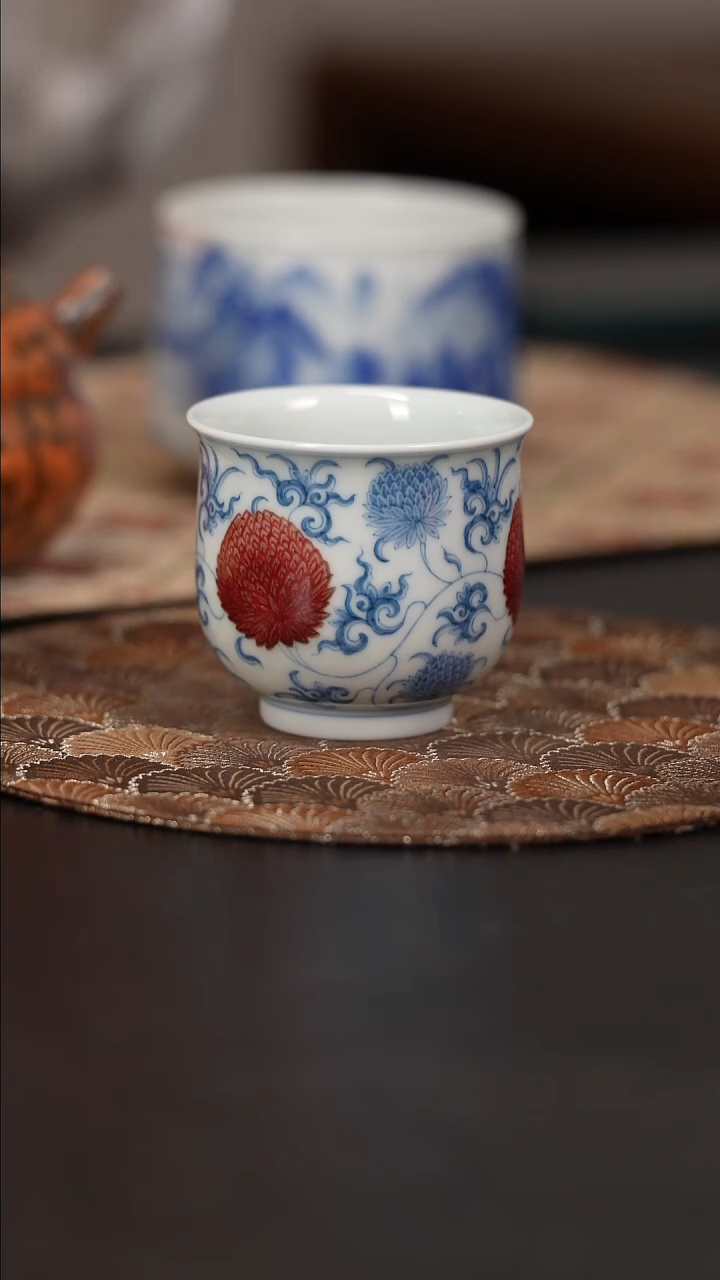 【闪购商品】杯屹朴堂釉里红菊缠枝