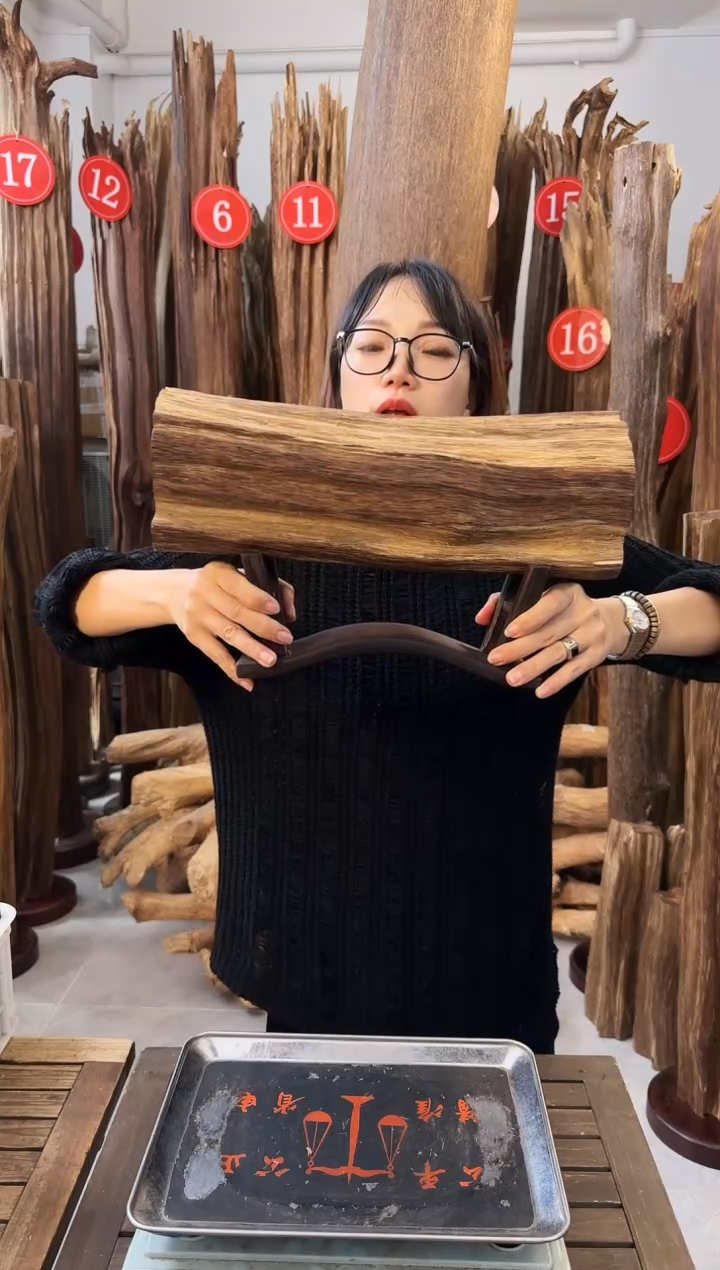 沉香沉香枕 沉香原料发一件33