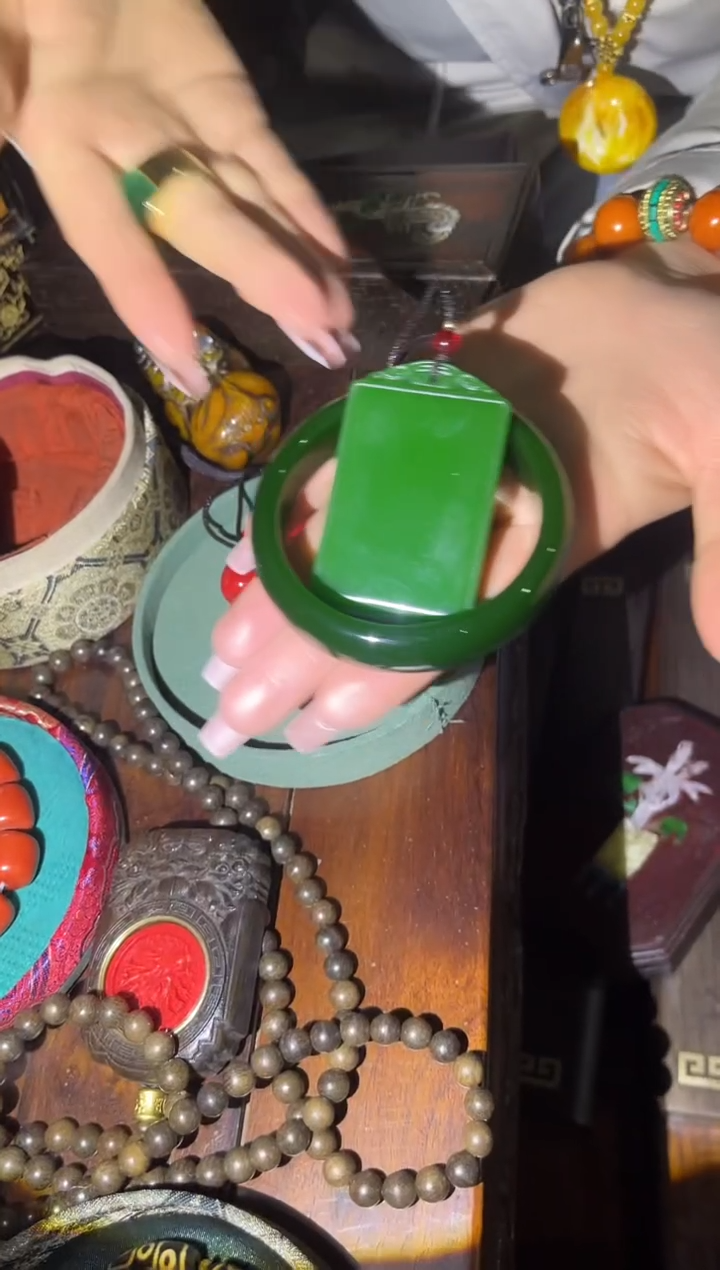 【闪购商品】翡翠把件未镶嵌98合合合合合合合合