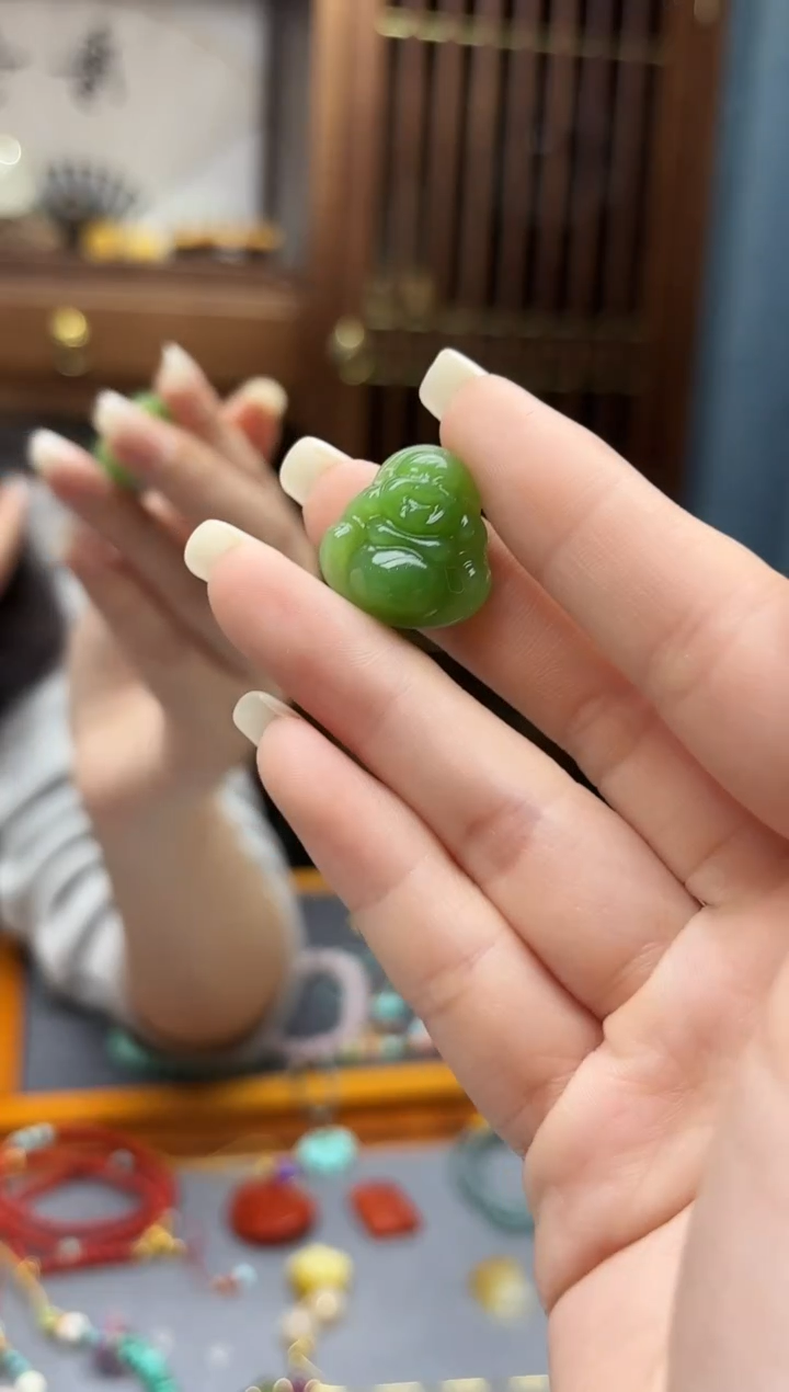 未镶嵌和田玉挂件碧玉佛公XEZB