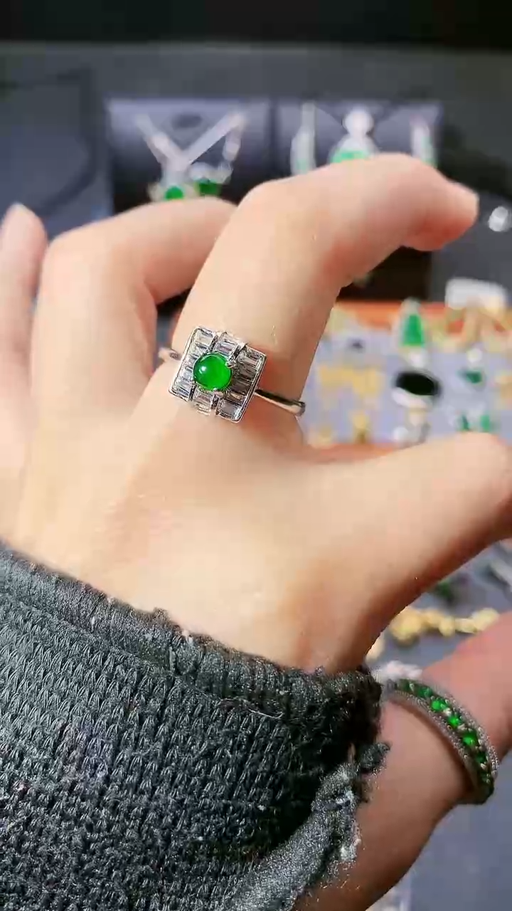 【闪购商品】翡翠戒指银S925镶嵌戒指
