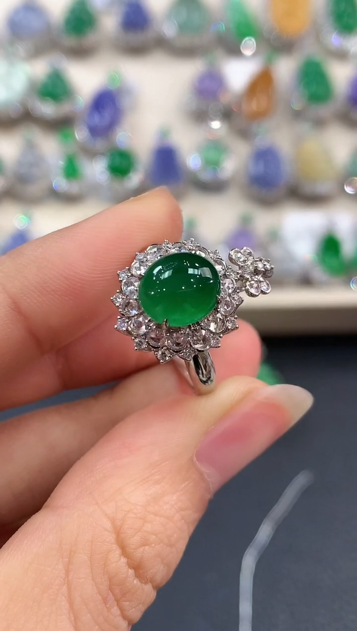 【闪购商品】翡翠戒指18K金镶嵌C174            