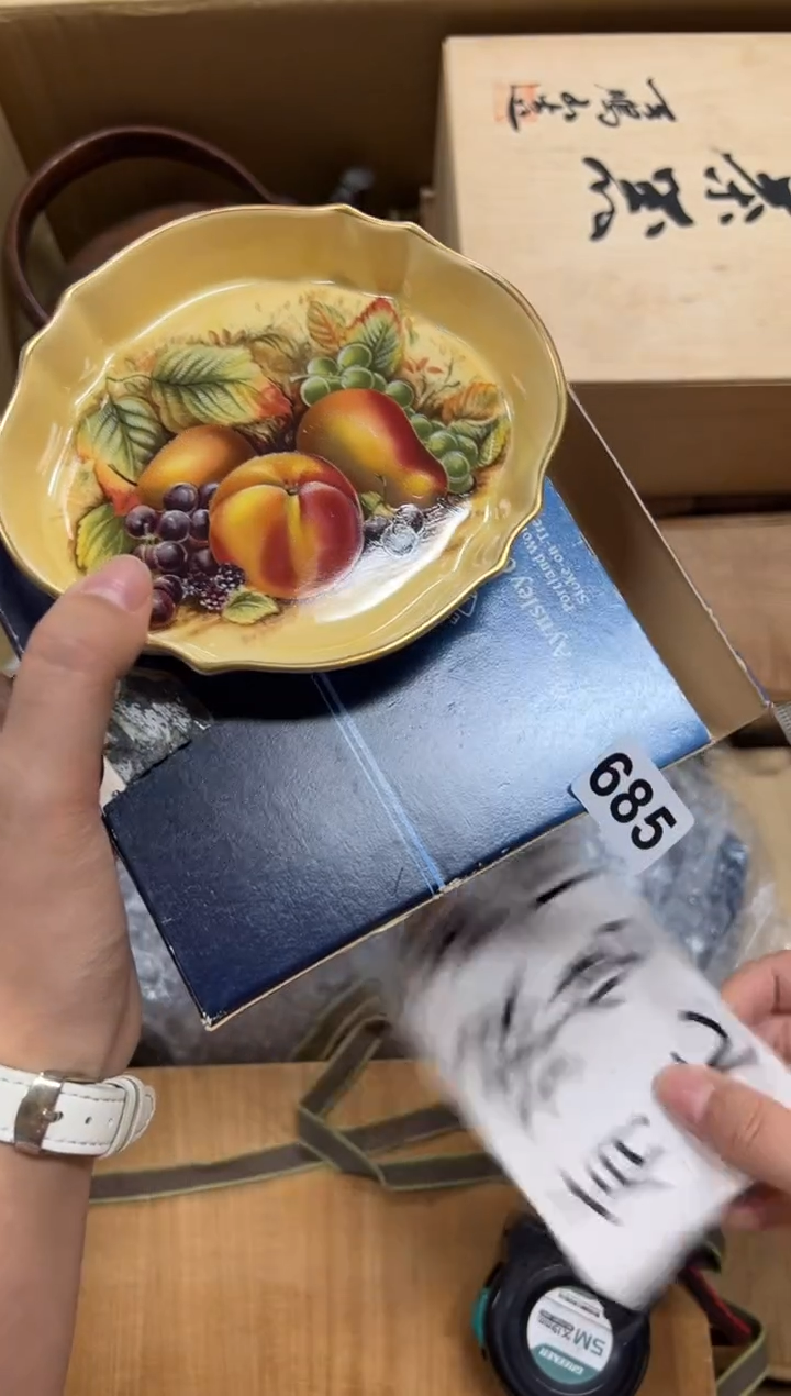 瓷片静**?+685中古商品谨慎参拍