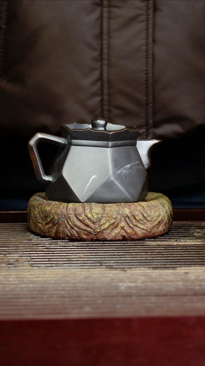 宜兴原矿紫砂壶茶壶宜兴原矿紫砂壶茶壶280C