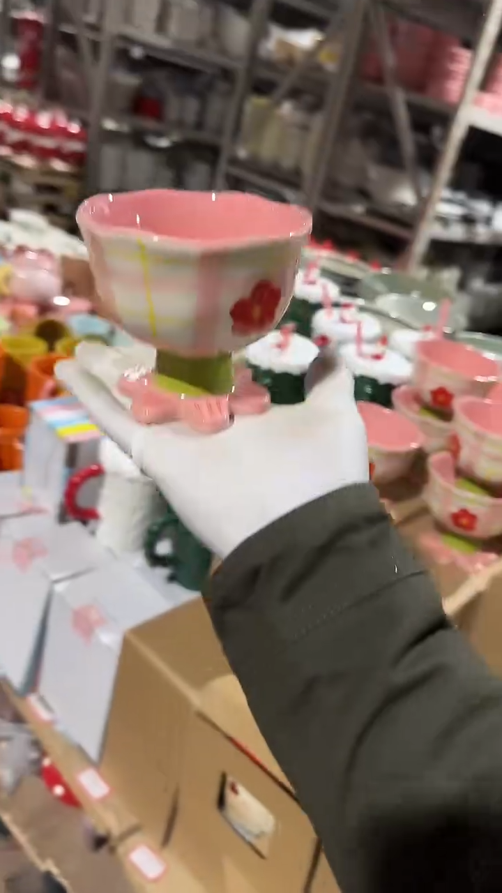 陶瓷花朵高脚杯微瑕 凑满20元包邮